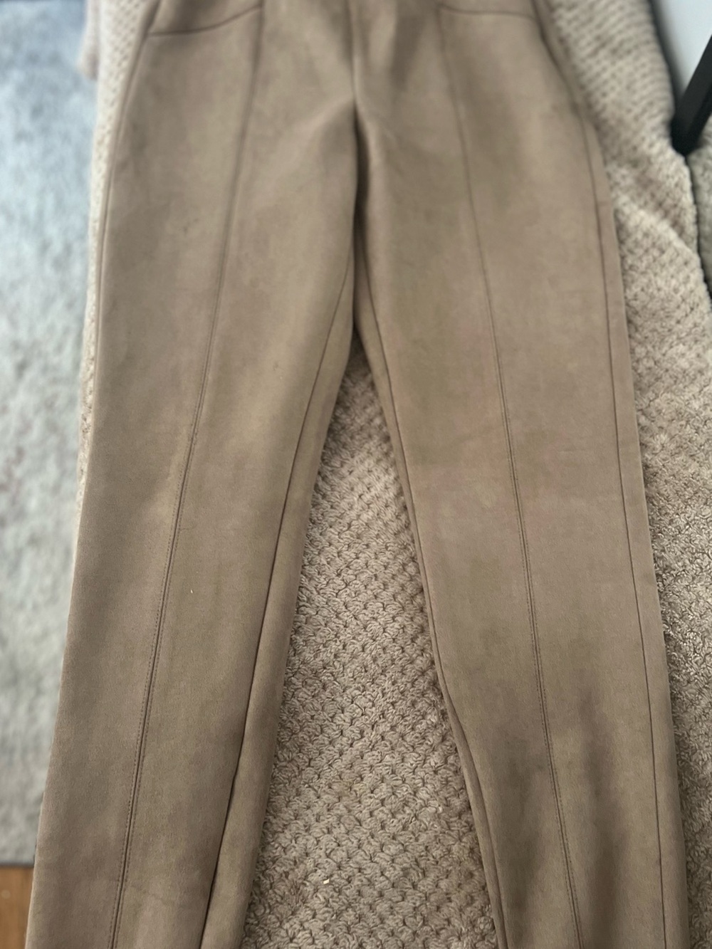 Zara Women's Taupe Seam-Front Leggings